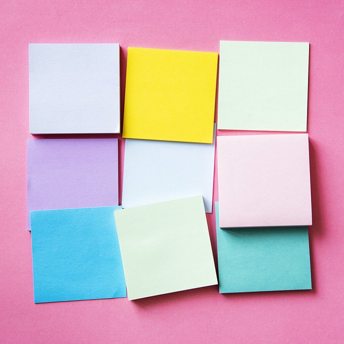 post it notes colourful